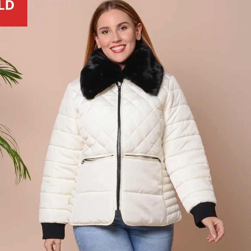 PASSAGE white winter coat with removable faux fur collar